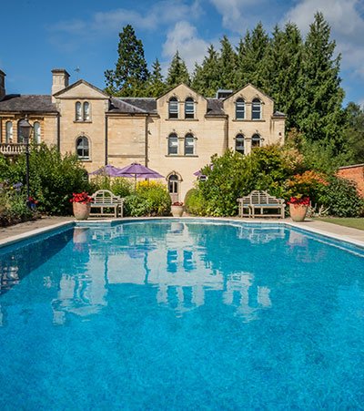 Bird Group acquires Beechfield House, Wiltshire (United Kingdom)